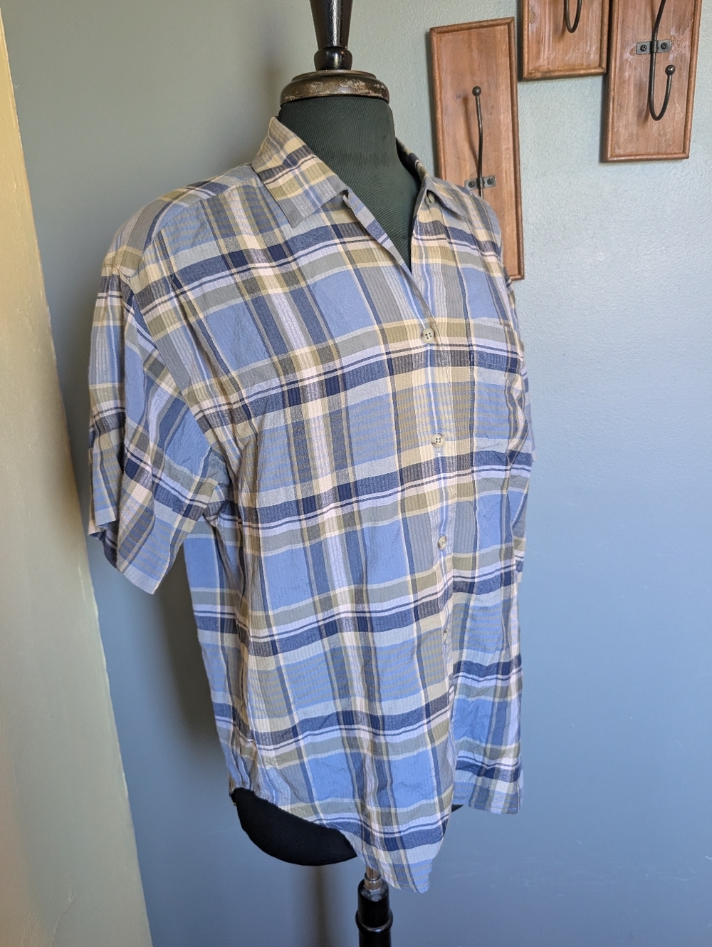 Vintage 90s WOMENS Blue Plaid Short-Sleeve Button-Up Shirt, Boyfriend Shirt